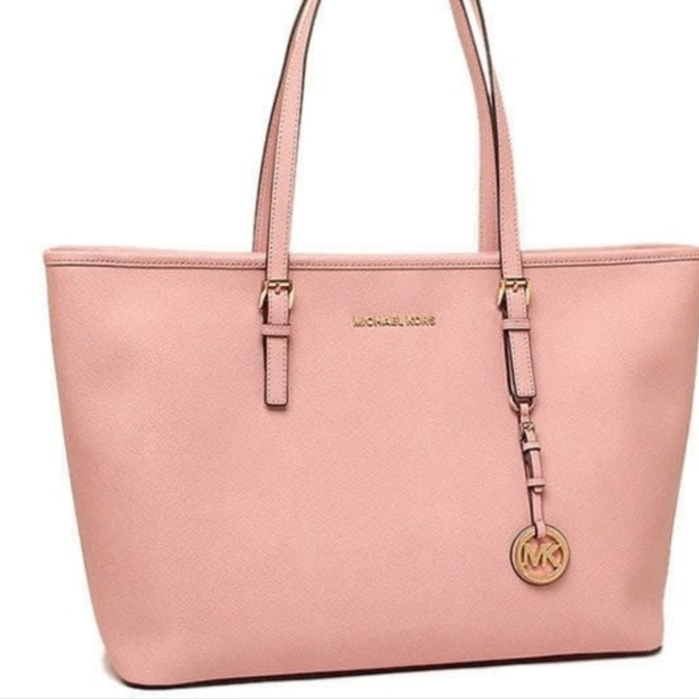 Michael Kors EUC pink bag!